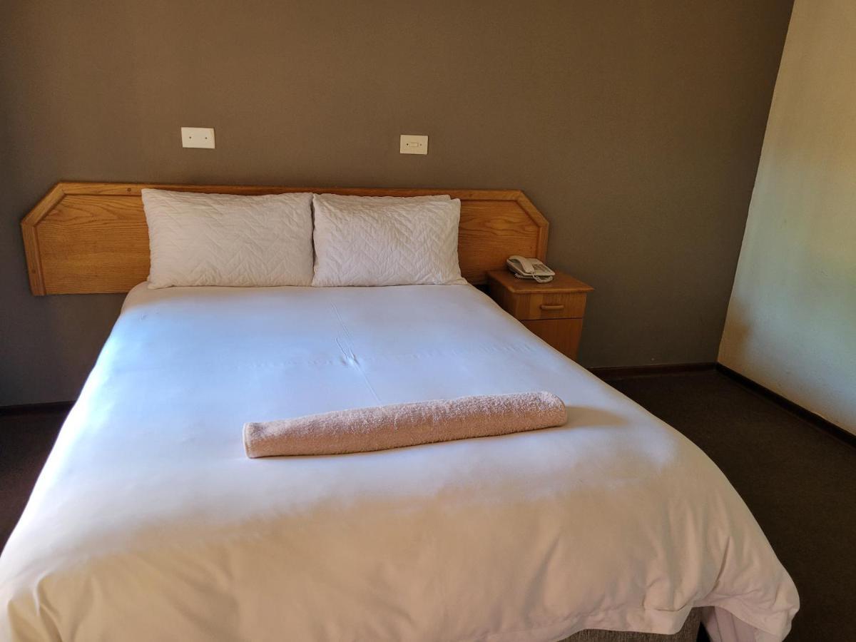 The Cannon Lodge Newcastle Esterno foto